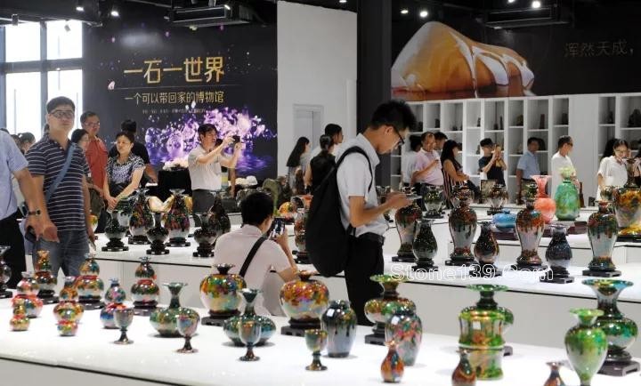 福建省旅發(fā)委、經(jīng)信委相關領導實地考察水頭知名石材企業(yè)