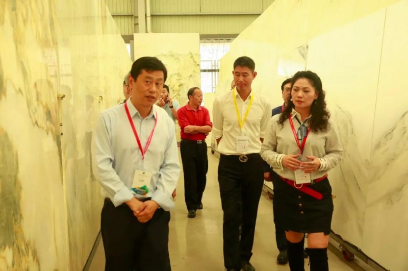 麻城市委副書記、市長蔡緒安蒞臨第十九屆中國（南安）水頭國際石材博覽會