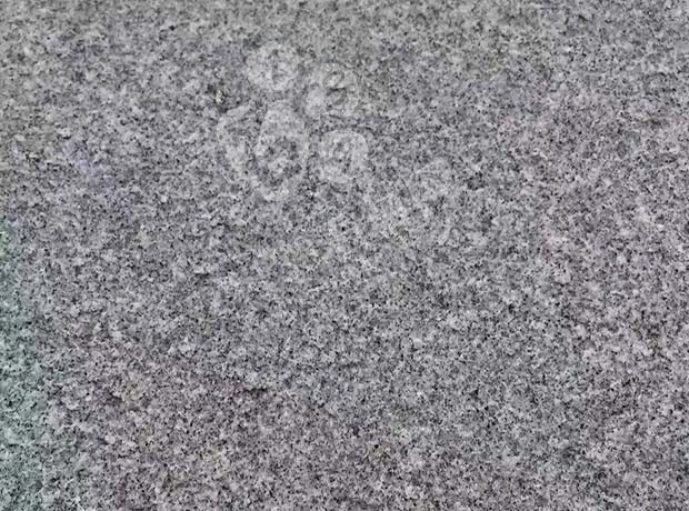 泌陽縣【豐達石材廠】主營河南芝麻白(芝麻灰)路沿石