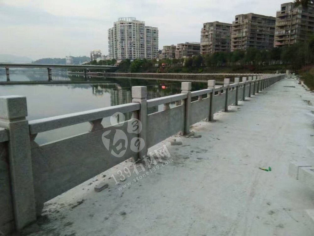 田中石材異形廠主營石材圓柱、石材雕刻、石材欄桿、圓球、擋車石、線條、異形