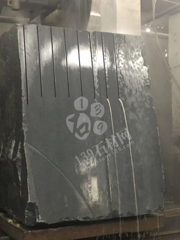 【鴻福興石業(yè)】新老礦G654#芝麻黑大量荒料成品供應