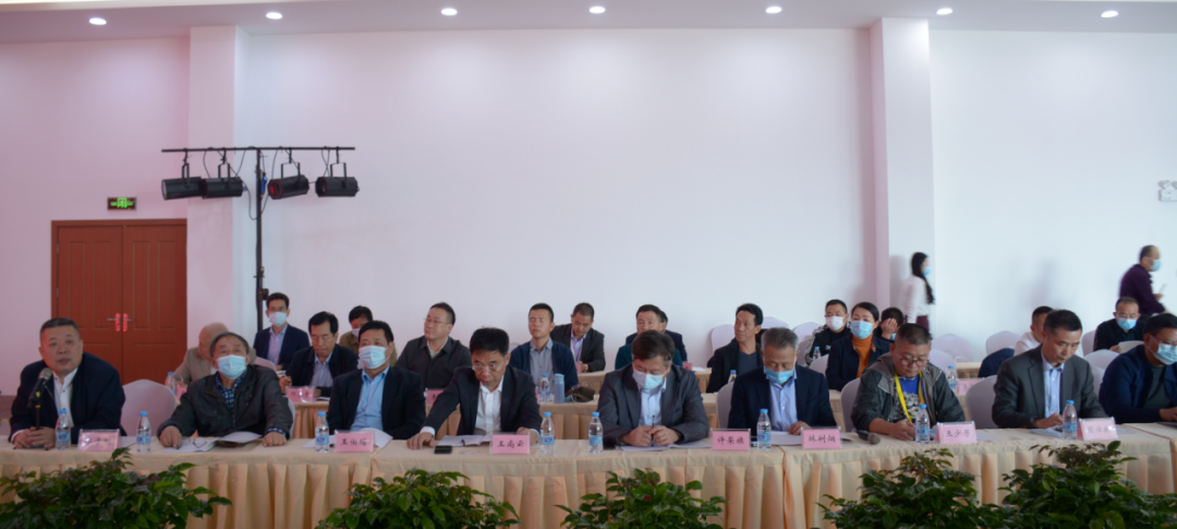 歷史首次！中國石材協(xié)會(huì)&全國工商聯(lián)石材業(yè)商會(huì)在水頭召開會(huì)長聯(lián)席會(huì)