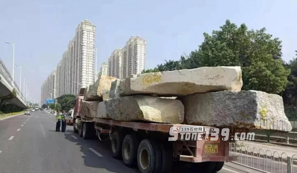 因石材工業(yè)快速發(fā)展，給麻城公路造成嚴重破損，湖北工業(yè)大學(xué)教授出謀劃策！