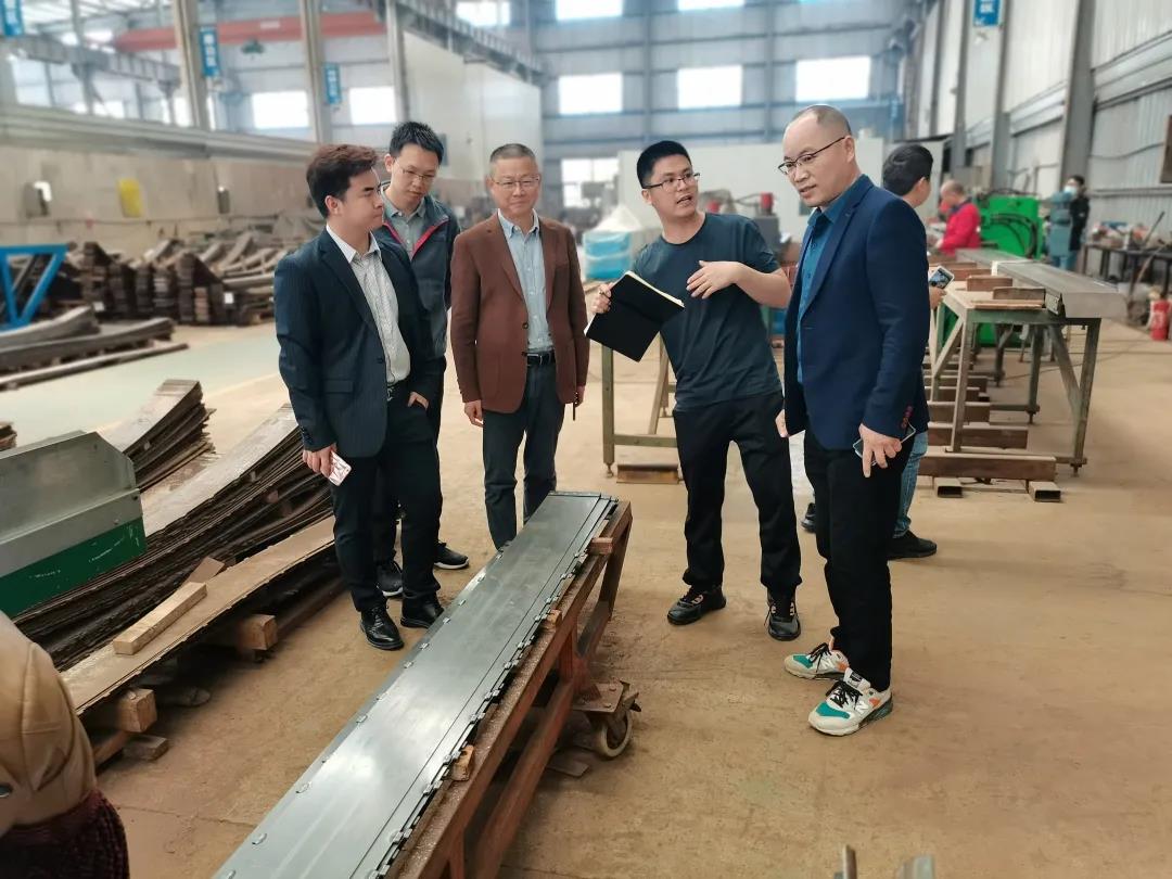 加強(qiáng)協(xié)同，西人馬專家團(tuán)隊(duì)走訪石材機(jī)械輔料產(chǎn)業(yè)聯(lián)合會！