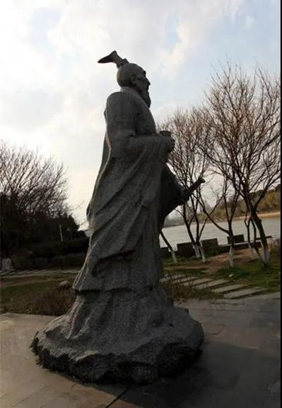 石材雕刻技術中的六大工藝（浮雕、圓雕、鏤雕、透雕、沉雕、線雕）